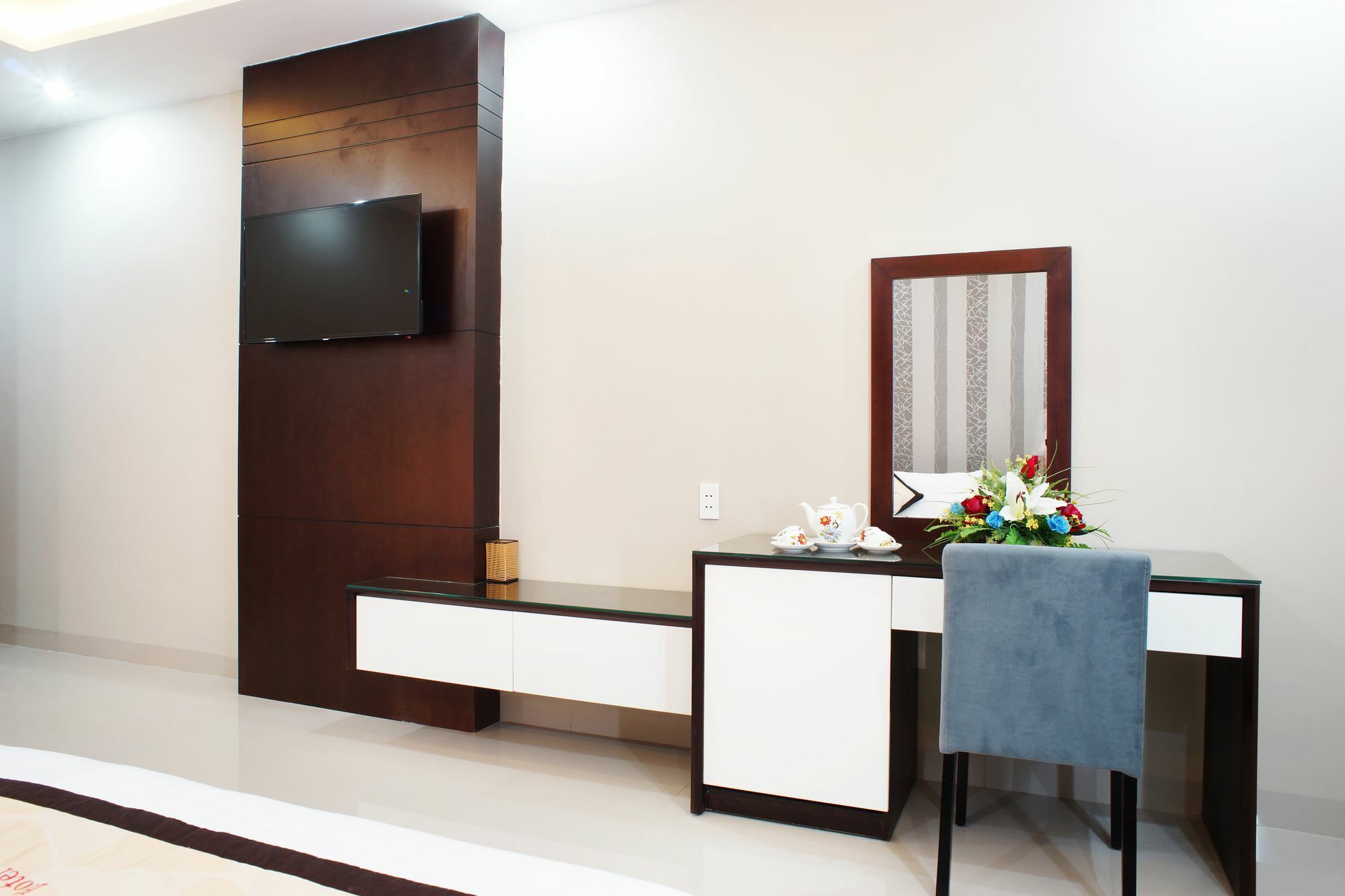 Hanoi Blue Hotel - The Water Front Da Nang Bagian luar foto